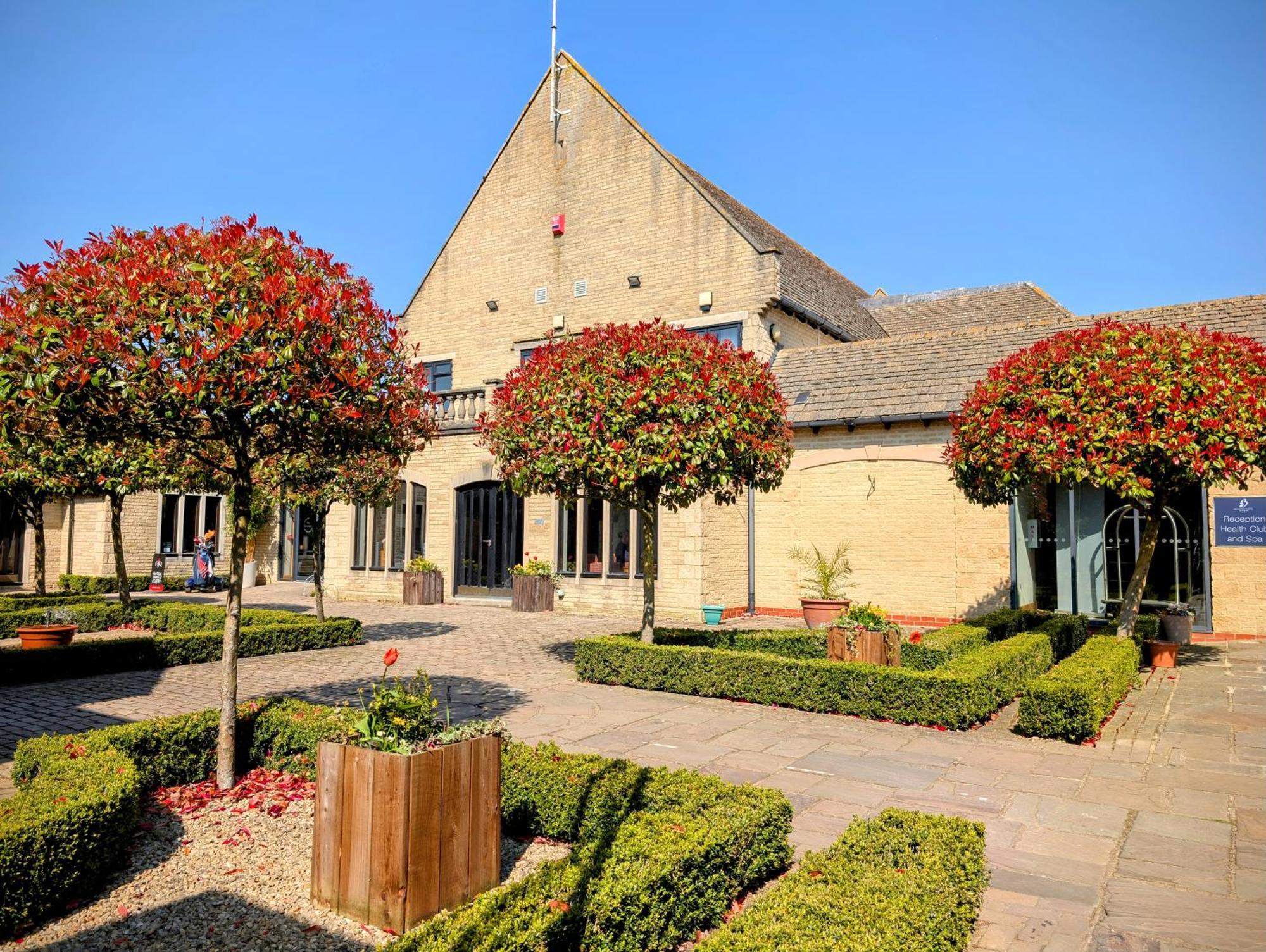 Bicester Hotel, Golf & Spa Exterior photo